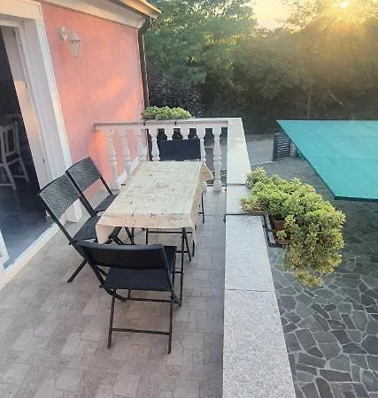 Apartment Radmila 2 *